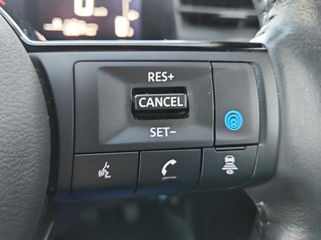 ノート Ｘ　ナビ　全周囲カメラ　フルセグ　Ｂｌｕｅｔｏｏｔｈ　プロパイロット搭載　ドライブレコーダー　ＥＴＣ　エマージェンシーブレーキ　オートライトＬＥＤ　フォグランプ　シートヒーター　ステアリングヒーター（16枚目）