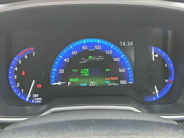 カローラスポーツ ハイブリッドG スタイルパッケージ ナビ バックカメラ Bluetooth クルコン ドライブレコーダー オートライトLED フォグランプ セーフティーセンス クリアランスソナー オートマチックハイビーム 純正アルミ(10枚目)