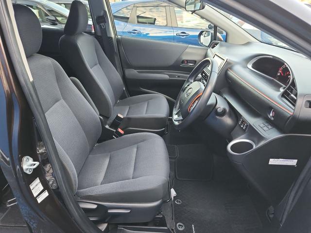 シエンタ G ナビ バックカメラ ワンセグ Bluetooth ETC 両側電動スライドドア シートヒーター オートライトLED 衝突抑制軽減ブレーキ 車線逸脱抑制システム アイドリングストップ 7人乗り(3枚目)