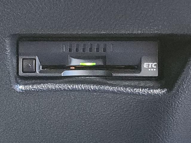 シエンタ G ナビ バックカメラ ワンセグ Bluetooth ETC 両側電動スライドドア シートヒーター オートライトLED 衝突抑制軽減ブレーキ 車線逸脱抑制システム アイドリングストップ 7人乗り(14枚目)