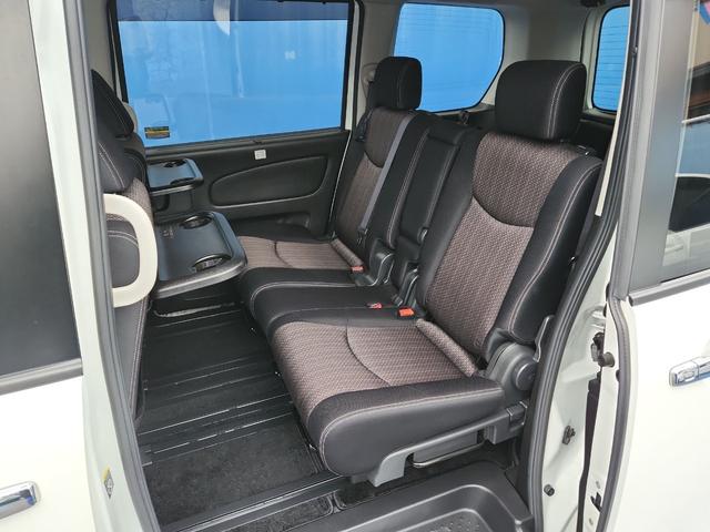 セレナ ハイウェイスター Vセレ+セーフティII SHV ナビ 全周囲カメラ フルセグ DVD再生 Bluetooth クルコン ETC 両側電動スライドドア オートライトHID フォグランプ エマージェンシーブレーキ Aストップ 純正アルミ 8人乗り(6枚目)