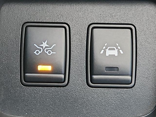 セレナ ハイウェイスター Vセレ+セーフティII SHV ナビ 全周囲カメラ フルセグ DVD再生 Bluetooth クルコン ETC 両側電動スライドドア オートライトHID フォグランプ エマージェンシーブレーキ Aストップ 純正アルミ 8人乗り(14枚目)