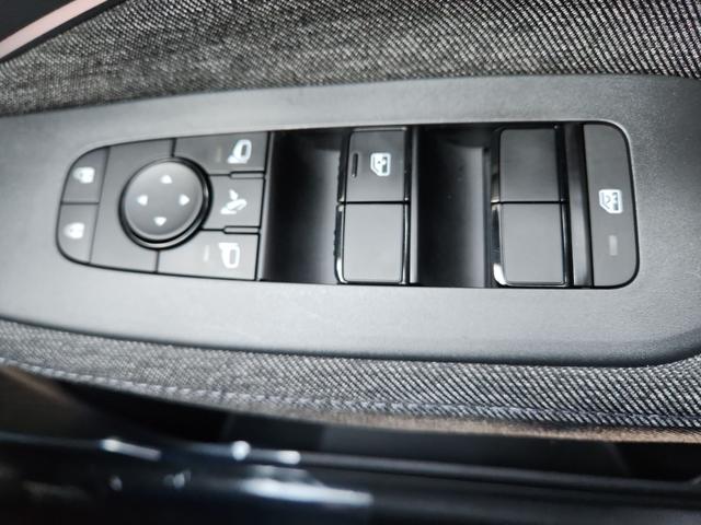 オーラ G レザーエディション ナビ 全周囲カメラ フルセグ Bluetooth プロパイロット搭載 ドラレコ ETC オートライトLED フォグ クリアランスソナー シートヒーター ステアリングヒーター 純正アルミ(16枚目)