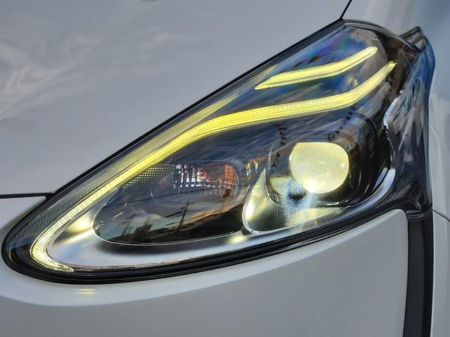 【ＬＥＤヘッドランプ】で明るくて安心！【オートライト】付きです！ヘッドライトの付け忘れもなく、暗くなったら自動点灯♪明るい時は自動消灯！トンネル通行時も楽々です♪