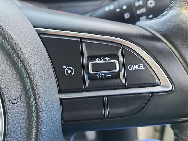 ジムニー ＸＣ　ナビ　フルセグ　ＤＶＤ再生　Ｂｌｕｅｔｏｏｔｈ　ドラレコ　ＥＴＣ　クルコン　シートヒーター　オートライトＬＥＤ　フォグランプ　セーフティーサポート　オートマチックハイビーム　純正アルミ（14枚目）