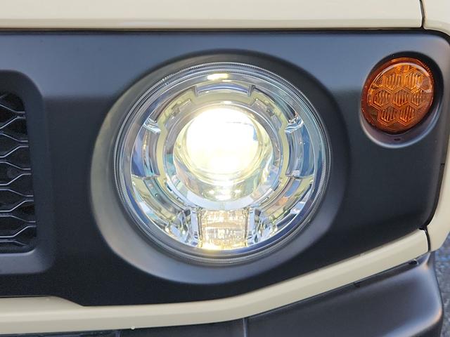 ジムニー ＸＣ　ナビ　フルセグ　ＤＶＤ再生　Ｂｌｕｅｔｏｏｔｈ　ドラレコ　ＥＴＣ　クルコン　シートヒーター　オートライトＬＥＤ　フォグランプ　セーフティーサポート　オートマチックハイビーム　純正アルミ（21枚目）