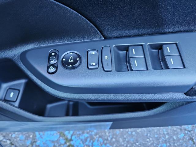 【電動格納ミラー】付きです！パワーウィンドウも動作チェックＯＫです！何でも気になることはお問合せ下さい！