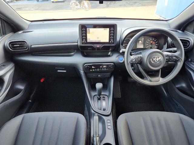 ヤリス ハイブリッドX ナビ 全周囲カメラ Bluetooth USB クルーズコントロール ETC ドライブレコーダー オートライト セーフティーサポート オートマチックハイビーム クリアランスソナー Pアシスト(2枚目)