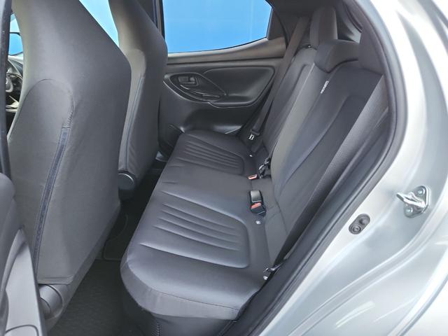 ヤリス ハイブリッドX ナビ 全周囲カメラ Bluetooth USB クルーズコントロール ETC ドライブレコーダー オートライト セーフティーサポート オートマチックハイビーム クリアランスソナー Pアシスト(6枚目)