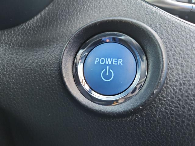 Ｃ－ＨＲ Ｇ　９インチナビ　バックカメラ　フルセグ　Ｂｌｕｅｔｏｏｔｈ　クルコン　ＥＴＣ　オートライトＬＥＤ　クリアランスソナー　セーフティーセンス　オートマチックハイビーム　シートヒーター　純正アルミ（12枚目）