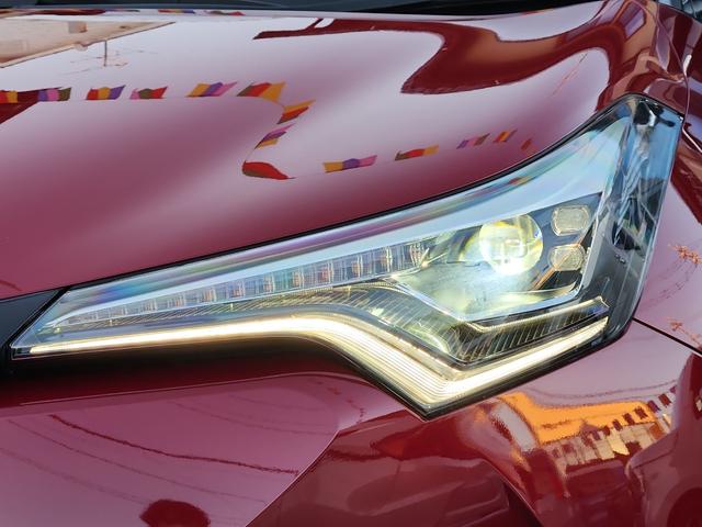 Ｃ－ＨＲ Ｇ　９インチナビ　バックカメラ　フルセグ　Ｂｌｕｅｔｏｏｔｈ　クルコン　ＥＴＣ　オートライトＬＥＤ　クリアランスソナー　セーフティーセンス　オートマチックハイビーム　シートヒーター　純正アルミ（25枚目）