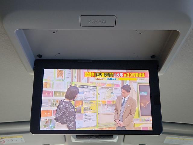 セレナ e-パワー XV 9インチナビ 全周囲カメラ フルセグ DVD再生 Bluetooth クルコン ETC Blu-ray再生 ドラレコ 両側パワスラ オートライト クリアランスソナー フリップダウンモニター 純正アルミ(19枚目)