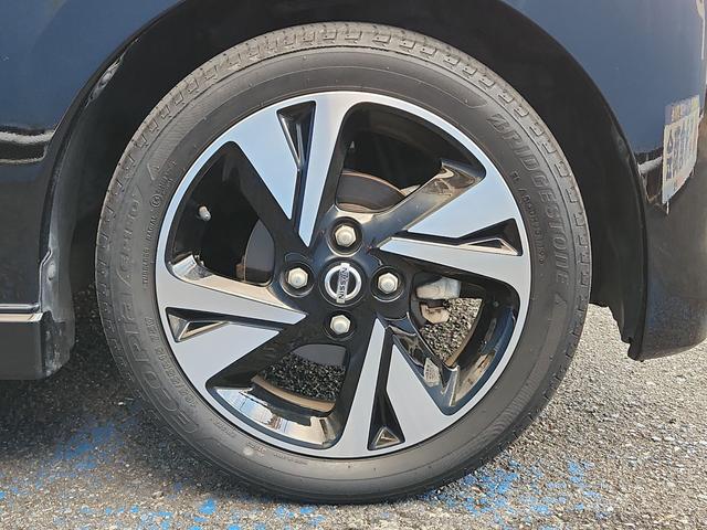 デイズ ハイウェイスター Gターボプロパイロットエディション ナビ 全周囲カメラ フルセグ DVD再生 Bluetooth プロパイロット搭載 オートライトLED フォグ エマージェンシーブレーキ クリアランスソナー ターボ 純正アルミ(23枚目)