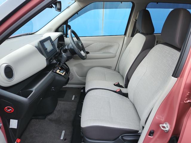 デイズ Ｘ　ナビ　バックカメラ　フルセグ　Ｂｌｕｅｔｏｏｔｈ　ドライブレコーダー　オートライト　エマージェンシーブレーキ　クリアランスソナー　アイドリングストップ　純正アルミ（5枚目）