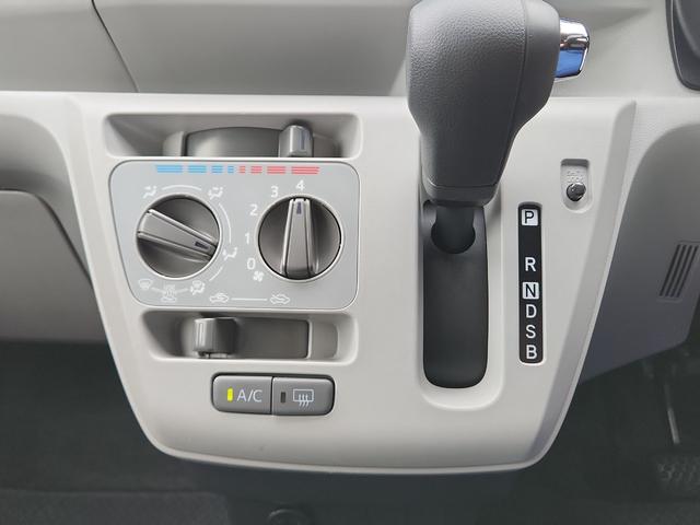 ミライース Ｘ　ＳＡＩＩＩ　ナビ　バックモニター　ＴＶ　ＤＶＤ再生　ＥＴＣ　パーキングセンサー　ＬＥＤヘッドライト　オートマチックハイビーム　スマートアシスト　アイドリングストップ（11枚目）