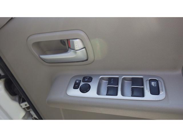 エブリイワゴン ＰＺターボスペシャル　ハイルーフ　メッシュグリル　パールホワイト　両側パワースライドドアオートステップ　純正アルミ　キーレス　車検令和８年７月まで　オートエアコン　ターボ車（13枚目）