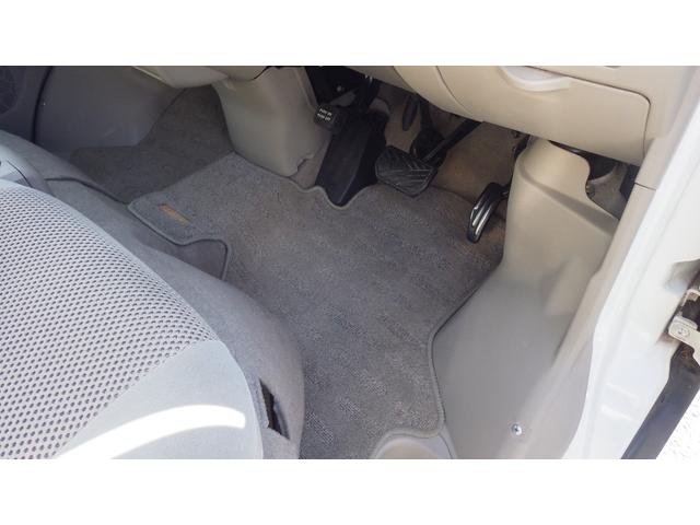 エブリイワゴン ＰＺターボスペシャル　ハイルーフ　メッシュグリル　パールホワイト　両側パワースライドドアオートステップ　純正アルミ　キーレス　車検令和８年７月まで　オートエアコン　ターボ車（35枚目）