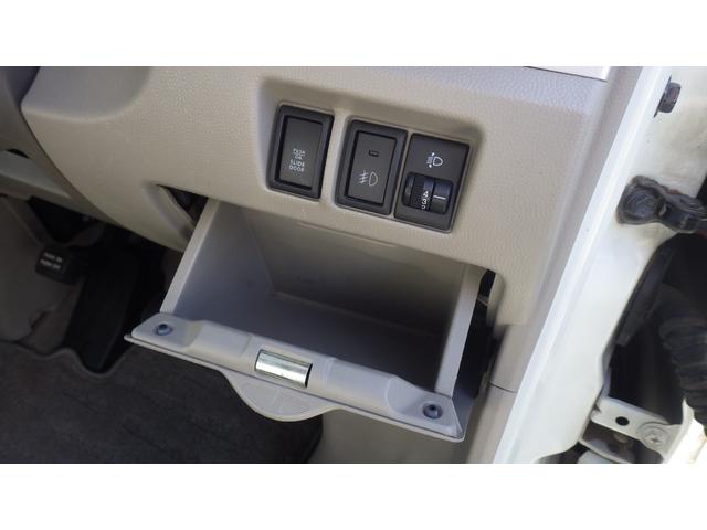 エブリイワゴン ＰＺターボスペシャル　ハイルーフ　メッシュグリル　パールホワイト　両側パワースライドドアオートステップ　純正アルミ　キーレス　車検令和８年７月まで　オートエアコン　ターボ車（36枚目）