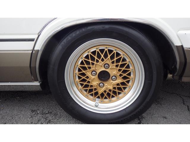ローレル メダリスト　車検令和９年４月まで　レーシングメッシュ１５インチアルミ　フロントスポイラー　リアウイングスポイラー　走行５５４００ＫＭ　ローダウン　ピラーレスハードトップ　ＲＢ２０エンジン（72枚目）