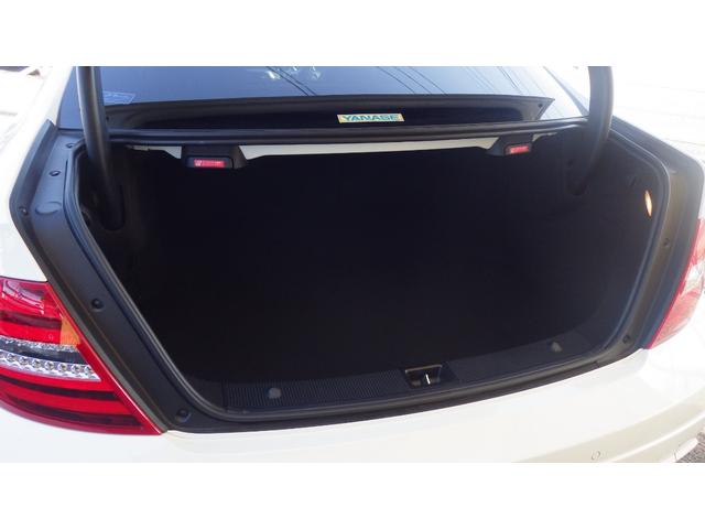 Cクラス C250 ブルーエフィシェンシークーペ 純正パールホワイト 走行32000KM 黒本革シート 純正ナビ地デジフルセグTV バックカメラ AMGエアロ AMG18インチアルミ ドラレコ キーレスゴー シートヒーター パワーシート ETC(51枚目)