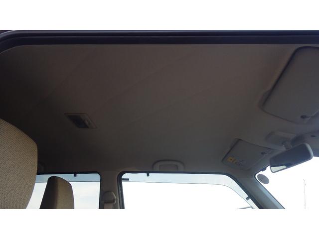 アルトラパン Ｓ　純正ディスチャージヘッドライト　禁煙車　ケンウッドＳＤナビ地デジフルセグＴＶ　ブルートゥース　ＤＶＤ再生　スマートキー＆プッシュスタート　シートヒーター　　純正ドアバイザー　アイドリングストップ（30枚目）