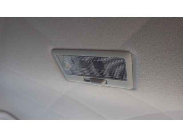 アルトラパン Ｓ　純正ディスチャージヘッドライト　禁煙車　ケンウッドＳＤナビ地デジフルセグＴＶ　ブルートゥース　ＤＶＤ再生　スマートキー＆プッシュスタート　シートヒーター　　純正ドアバイザー　アイドリングストップ（41枚目）