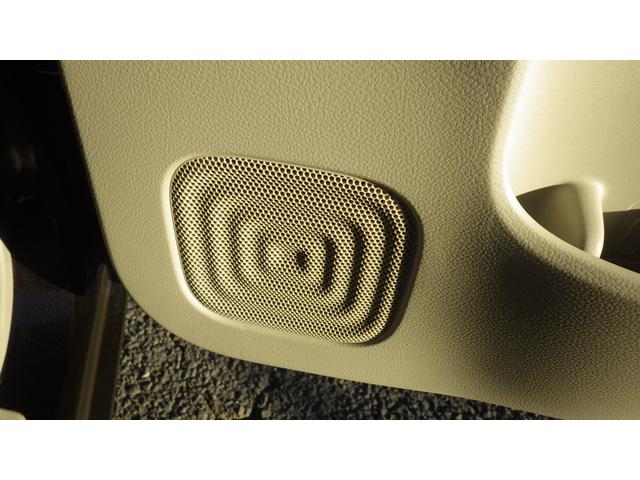 アルトラパン Ｓ　純正ディスチャージヘッドライト　禁煙車　ケンウッドＳＤナビ地デジフルセグＴＶ　ブルートゥース　ＤＶＤ再生　スマートキー＆プッシュスタート　シートヒーター　　純正ドアバイザー　アイドリングストップ（43枚目）