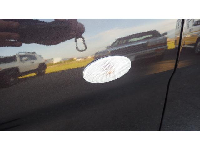 アルトラパン Ｓ　純正ディスチャージヘッドライト　禁煙車　ケンウッドＳＤナビ地デジフルセグＴＶ　ブルートゥース　ＤＶＤ再生　スマートキー＆プッシュスタート　シートヒーター　　純正ドアバイザー　アイドリングストップ（66枚目）