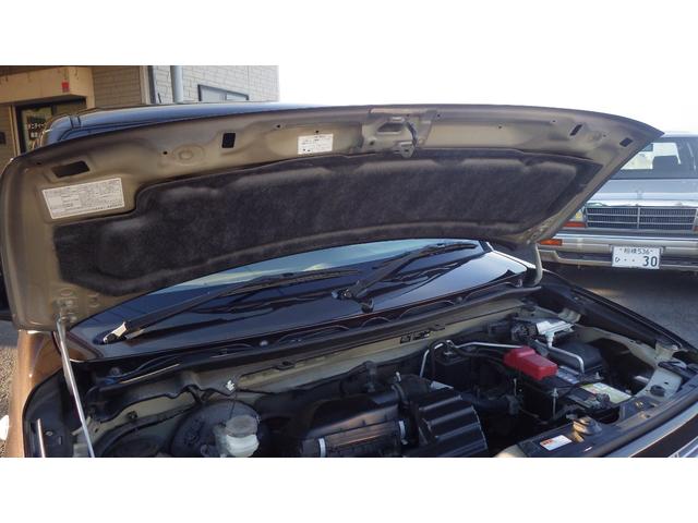 アルトラパン Ｓ　純正ディスチャージヘッドライト　禁煙車　ケンウッドＳＤナビ地デジフルセグＴＶ　ブルートゥース　ＤＶＤ再生　スマートキー＆プッシュスタート　シートヒーター　　純正ドアバイザー　アイドリングストップ（77枚目）