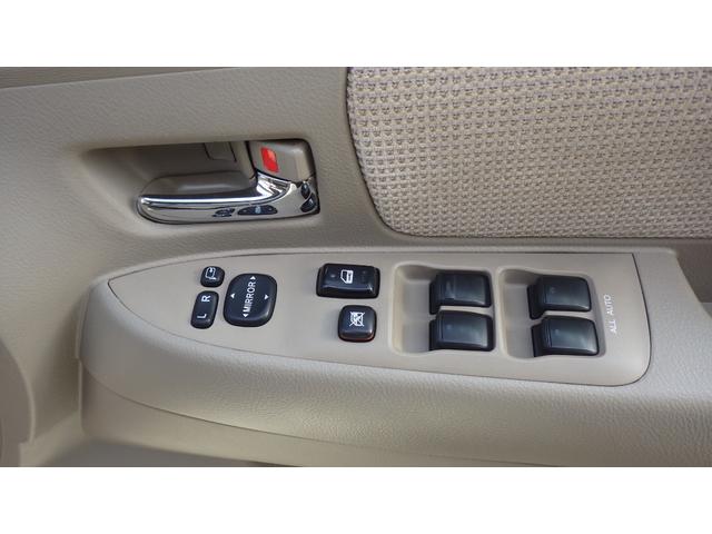 ラウム Ｇパッケージ　純正エアロパーツ　純正アルミ　ＬＥＤヘッドライト　禁煙車　純正ナビ地デジフルセグＴＶ　パワースライドドア　スマートドアロック　プラズマクラスター　ピラーレス　ＥＴＣ　フォグランプ　ドアバイザー（13枚目）