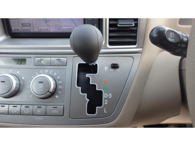 ラウム Ｇパッケージ　純正エアロパーツ　純正アルミ　ＬＥＤヘッドライト　禁煙車　純正ナビ地デジフルセグＴＶ　パワースライドドア　スマートドアロック　プラズマクラスター　ピラーレス　ＥＴＣ　フォグランプ　ドアバイザー（18枚目）