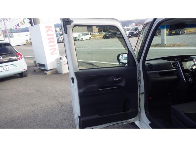 シフォン カスタムＲＳ　リミテッド　スマートアシスト　車検令和１０年１月　禁煙車　純正８インチナビ地デジフルセグＴＶ　ＨＤＭＩ　バックカメラ　スマートアシスト　スマートキーＸ２　両側ワンタッチパワースライドドア　シートヒーター　ＥＴＣ　クリアランスソナー（55枚目）