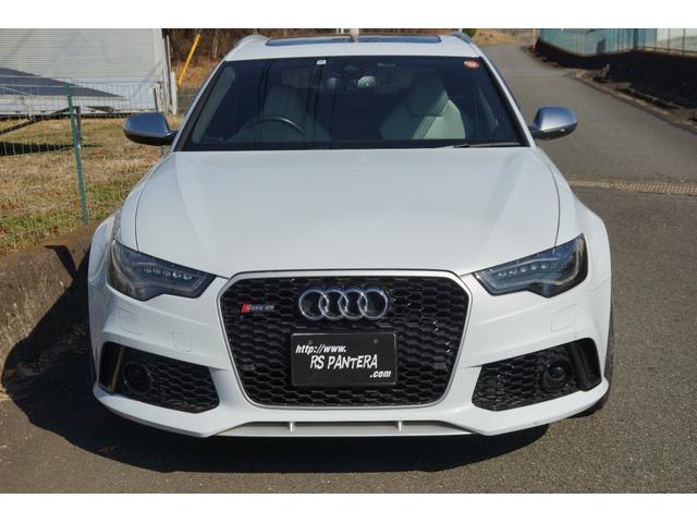 ＲＳ６アバント ベースグレード　オプションカーボンディスクブレーキ・パノラマルーフ・Ｖ８・４Ｌツインターボ・ワンオーナー（2枚目）