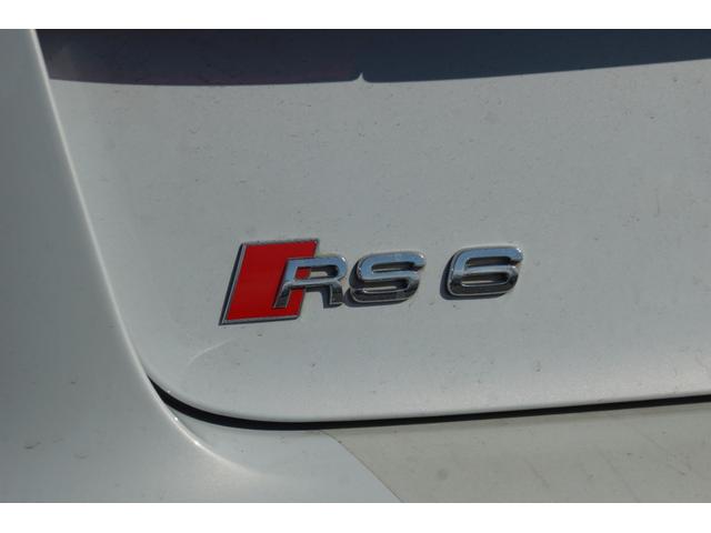 アウディ ＲＳ６アバント