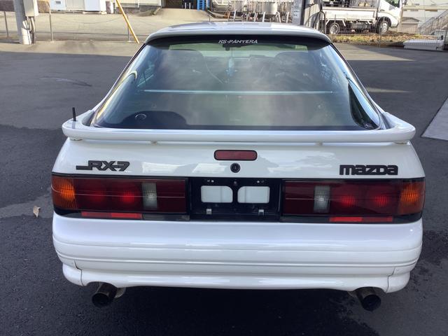 サバンナＲＸ－７ ＧＴ－Ｘ　自社マフラー／５ＭＴ／ＲＡＹＳ１８インチホイール／ＲＥＣＡＲＯシート／Ｄｅｆｉ追加メーター／オールペン／ハイフロウターボ／パワーＦＣ／カロッツェリアナビ、スピーカー／ＨＫＳＥＶＣ／ＫＯＹＯラジ（13枚目）
