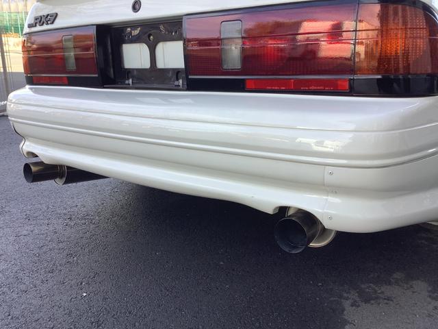 サバンナＲＸ－７ ＧＴ－Ｘ　自社マフラー／５ＭＴ／ＲＡＹＳ１８インチホイール／ＲＥＣＡＲＯシート／Ｄｅｆｉ追加メーター／オールペン／ハイフロウターボ／パワーＦＣ／カロッツェリアナビ、スピーカー／ＨＫＳＥＶＣ／ＫＯＹＯラジ（22枚目）