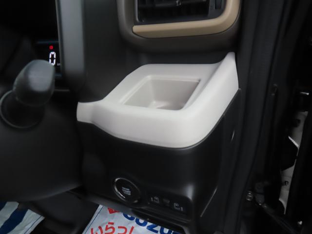 スペーシア ＨＹＢＲＩＤ　Ｘ　オートライト　Ｂｌｕｅｔｏｏｔｈ　スライドドア　純正ナビ　プッシュスタート　シートヒーター　オートエアコン　スズキセーフティーサポート　アイドリングストップ（23枚目）