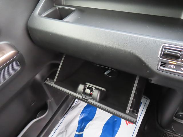 ワゴンＲカスタムＺ カスタムＺ　ＨＹＢＲＩＤ　ＺＸ　４型（35枚目）