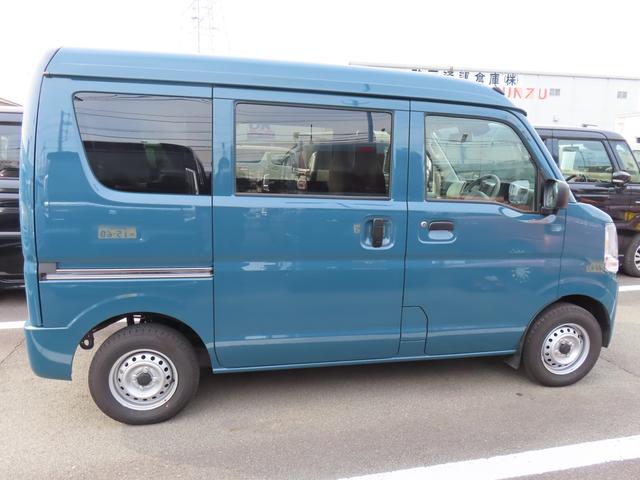 エブリイ ＰＡリミテッド　６型　オートライト　スライドドア　スズキセーフティーサポート（6枚目）