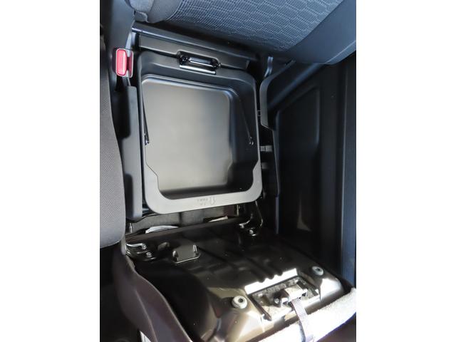 ワゴンＲスティングレー スティングレー　ＨＹＢＲＩＤ　Ｔ　４型　バックカメラ　オートライト　プッシュスタート　シートヒーター　オートエアコン　スズキセーフティーサポート　アイドリングストップ　盗難防止システム（32枚目）