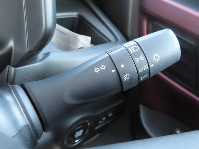 スペーシアカスタム カスタム　ＨＹＢＲＩＤ　ＧＳ　オートライト　Ｂｌｕｅｔｏｏｔｈ　スライドドア　純正ナビ　プッシュスタート　シートヒーター　オートエアコン　スズキセーフティーサポート　アイドリングストップ　盗難防止システム（19枚目）