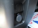カスタム　ＨＹＢＲＩＤ　ＧＳ　オートライト　Ｂｌｕｅｔｏｏｔｈ　スライドドア　純正ナビ　プッシュスタート　シートヒーター　オートエアコン　スズキセーフティーサポート　アイドリングストップ　盗難防止システム（30枚目）