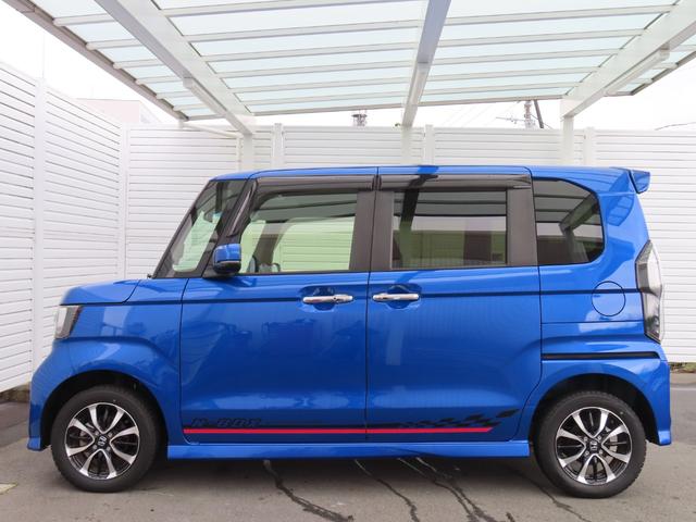 Ｎ－ＢＯＸカスタム Ｇ・スロープＬホンダセンシング　両側電動スライドドア　キーフリーシステム　エアバッグ　オートエアコン　地デジ　ＬＥＤヘッドランプ　４ＷＤ　ドライブレコーダー　スマートキー　オートクルーズコントロール（7枚目）