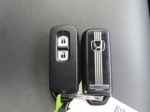 N-BOXスラッシュ G・Lインテリアカラーパッケージ 禁煙 ETC付 Sヒーター ナビTV ESC ドラレコ デュアルエアバック AC リヤカメラ サイドエアバッグ USB スマートキー 運転席エアバッグ ABS 記録簿(39枚目)