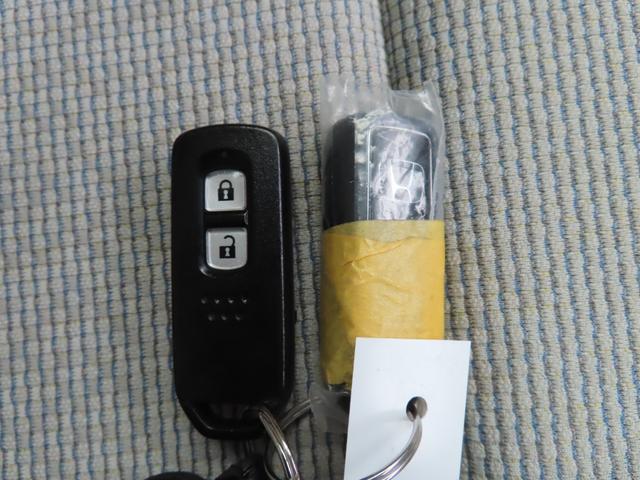 Ｎ－ＷＧＮ Ｌホンダセンシング　ＥＴＣ装備　Ｂモニタ　誤発進抑制　１オナ　禁煙車　シートヒータ　横滑り防止機能　ＵＳＢポート　パーキングセンサー　セキュリティアラーム　キーフリー　スマートキー　オートエアコン（36枚目）