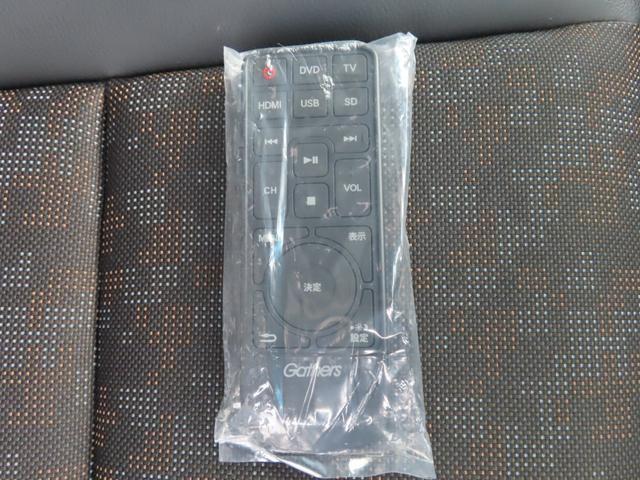 フリード クロスター・ホンダセンシング　両ＰＳＤ　ＵＳＢポート　禁煙　地デジ　エアバック　Ｉストップ　ＶＳＡ　リヤカメラ　整備記録簿　ＤＶＤ再生　ウォークスルー　イモビライザー　ワンオーナー　キーフリー　ＡＡＣ（44枚目）