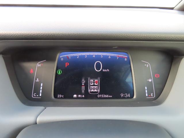 フィット ＲＳ　ＵＳＢポート　イモビライザー　地デジフルセグ　リアカメラ　ＬＥＤヘッドライト　アイドリングストップ　ＤＶＤ再生　エアコン　ＥＴＣ車載器　キーレス　スマートキー　禁煙　横滑防止装置　ＡＢＳ　記録簿（19枚目）