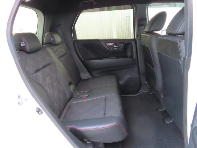 Ｎ－ＷＧＮカスタム ＧターボＳＳ２トーンカラースタイルパッケージ　フルセグテレビ　禁煙　ＵＳＢ　オートクルーズ　ＥＳＣ　ＤＶＤ　ＡＢＳ　ＥＴＣ　キーフリー　ナビＴＶ　ターボ車　ベンチシート　盗難防止装置　Ｉストップ（11枚目）