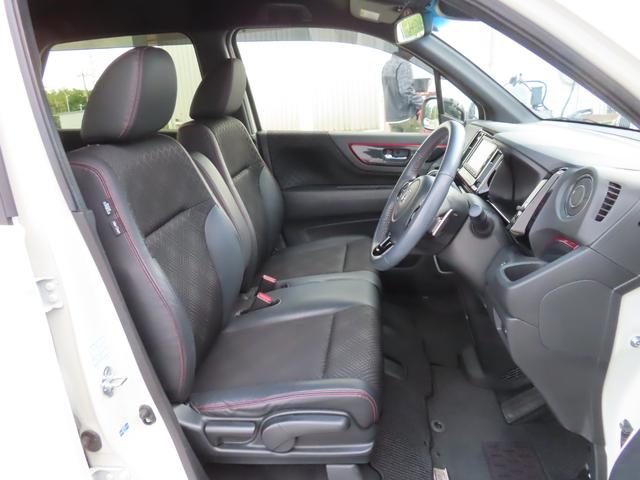 Ｎ－ＷＧＮカスタム ＧターボＳＳ２トーンカラースタイルパッケージ　フルセグテレビ　禁煙　ＵＳＢ　オートクルーズ　ＥＳＣ　ＤＶＤ　ＡＢＳ　ＥＴＣ　キーフリー　ナビＴＶ　ターボ車　ベンチシート　盗難防止装置　Ｉストップ（13枚目）