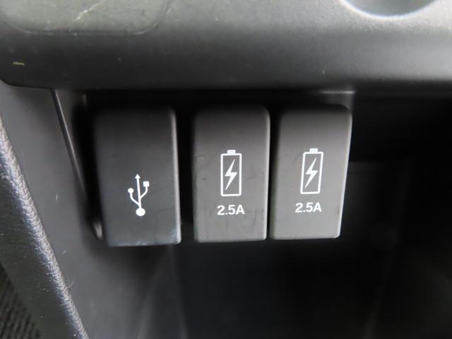 Ｎ－ＷＧＮカスタム ＧターボＳＳ２トーンカラースタイルパッケージ　フルセグテレビ　禁煙　ＵＳＢ　オートクルーズ　ＥＳＣ　ＤＶＤ　ＡＢＳ　ＥＴＣ　キーフリー　ナビＴＶ　ターボ車　ベンチシート　盗難防止装置　Ｉストップ（26枚目）